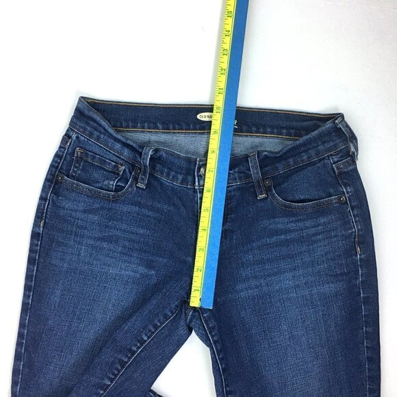 Old Navy Jeans Women's The Diva Skinny Jeans Straight Leg size 2 short - Picture 4 of 8
